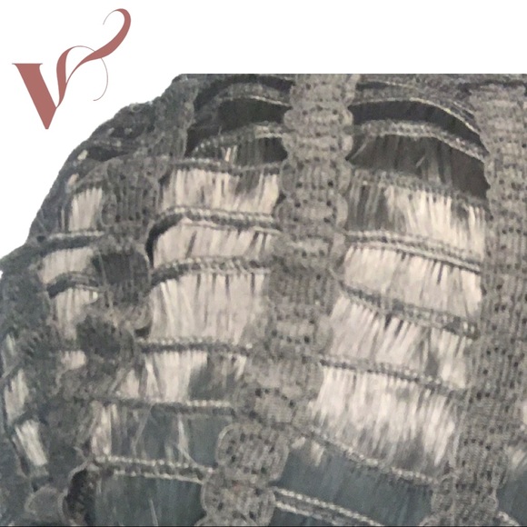 NWT Synthetic (Black) Body Wave 12" Wig with Bang - Picture 6 of 6